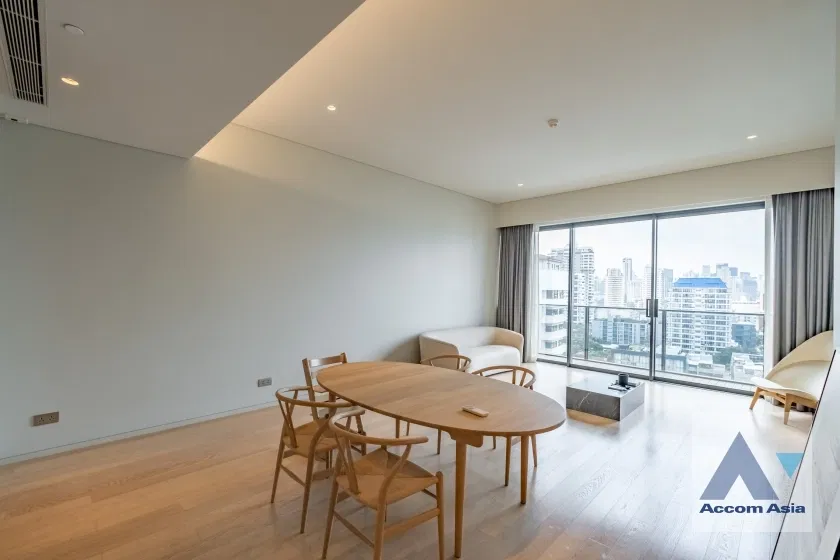 picture 🔼🔽 AccomA 📩 Modern Condominium with City View Balcony - 5/20