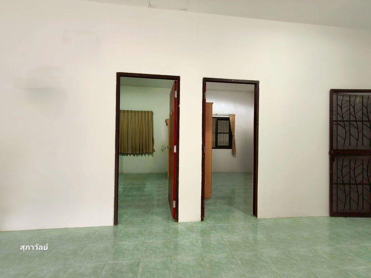 รูป บ้านเดี่ยวชั้นเดียว มีนบุรี หทัยราษฎร์ 6 หมู่บ้านสุภาวัลย์ ใกล้โรงเรียนโชคชัย หทัยราษฎร์ บ้านตามสภาพพร้อมอยู่ โทรเลยเบอร์นี้ 085-318-6868 คุณวา - รูปที่ 20/25