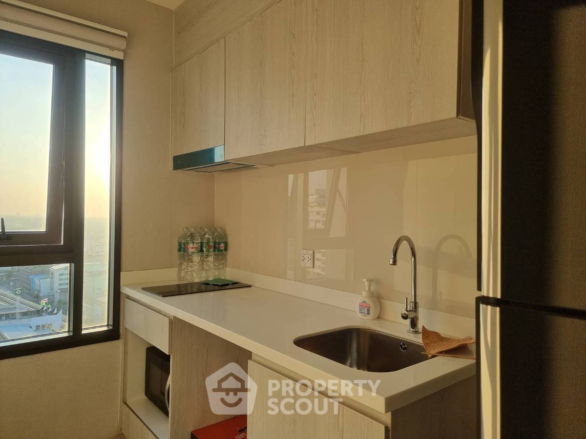 picture 2-BR Condo at Life Pinklao near MRT Bang Yi Khan (ID 627093) - 8/9