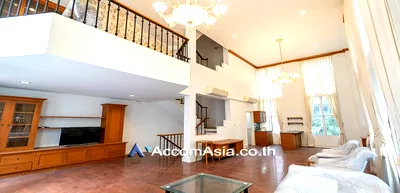 Houses for rent BTS Thong Lo (Thong Lor) : 🔼🔽 AccomA 📩 Pet friendly,Double High Ceiling 4 BR House @Baan Klang Krung Thonglor (AA30357)