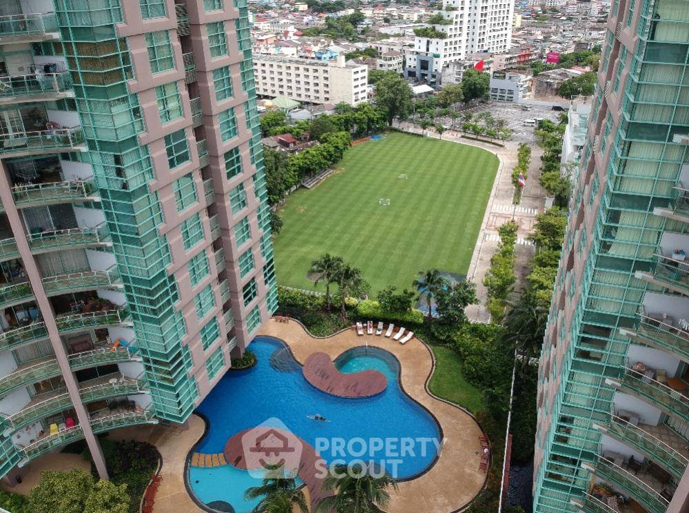 picture 4-BR Condo at Chatrium Riverside Condominium near BTS Saphan Taksin (ID 566444) - 15/15