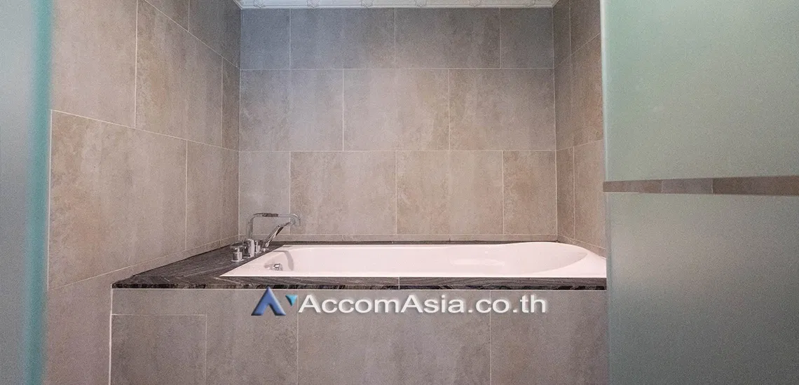 picture 🔼🔽 AccomA 📩 Penthouse,Corner Unit 3 BR Condominium @The Lumpini 24 (AA19914) - 12/15