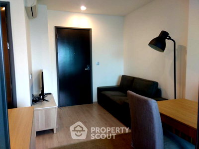 Condos for sale Phyathai 2 Hospital : 1-BR Condo at Rhythm Rangnam near BTS Victory Monument (ID 632847)