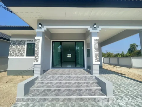 3 Bedroom House for sale at Lee Garden  1911188