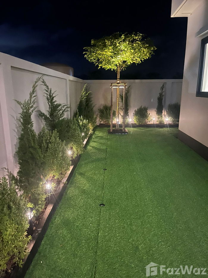 รูป บ้านขนาด 4 ห้องนอน เดินทางสะดวกทั้งออกนอกเมืองและเข้าเมือง 5642878 - รูปที่ 28/29
