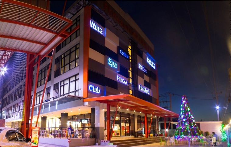 ขายโรงแรม ย่านใจกลางเมืองพิษณุโลก 12-1-13 ไร่  ถนนบรมไตรโลกนารถ2 ใกล้ แม็คโคร และ โลตัส 