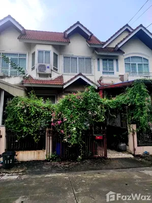 Townhouses for sale Soi Sukhumvit 101 : Townhome for sale below market price 5737686