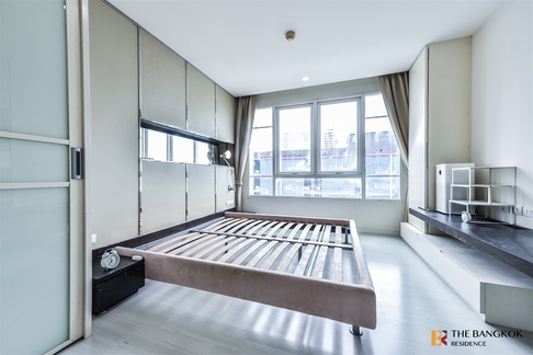 The Bangkok Sathorn-Taksin near BTS Krung Thonburi Hurry, big discount is ending!