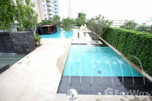 picture Private zone- only 4 units for this floor! 652872 - 7/8