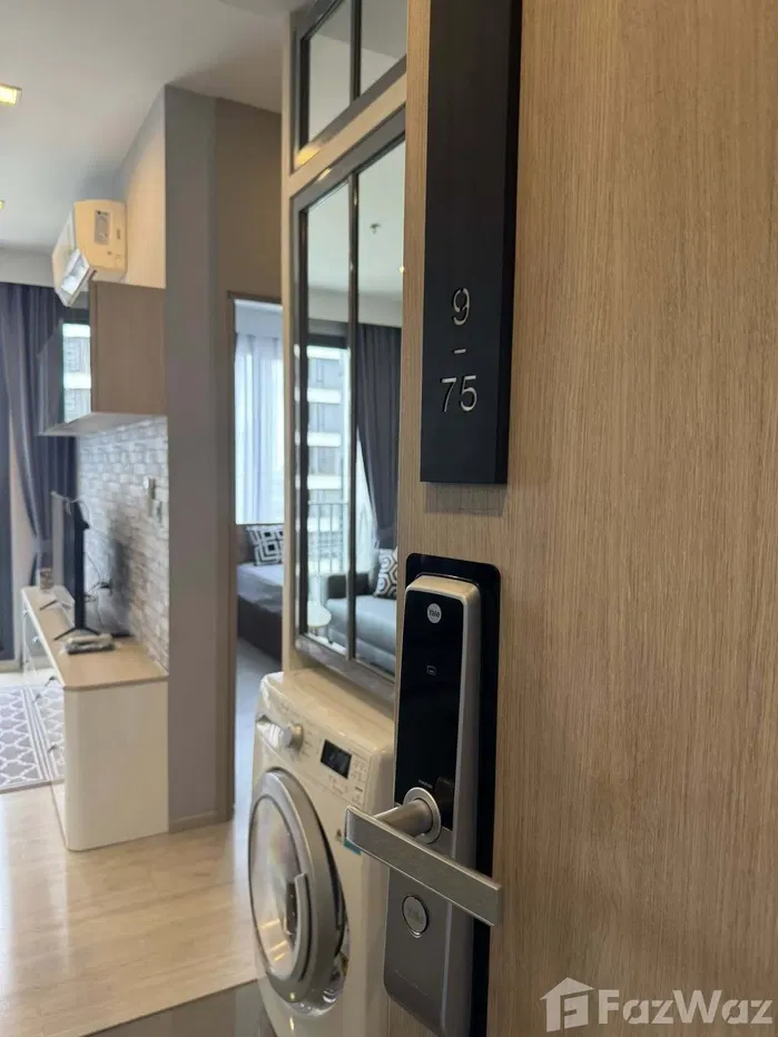 picture M Thonglor 10 5756739 - 7/8