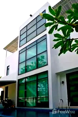 Houses for sale Wiset Road Phuket : 2 Bedroom House for sale in Rawai, Phuket  1902642