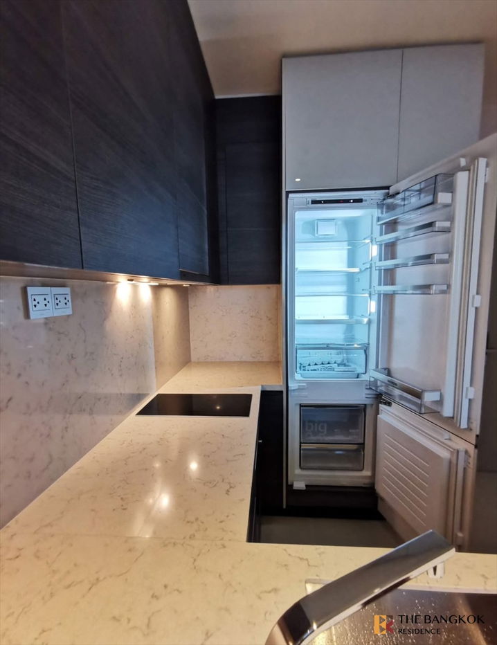 picture ✨✨The Esse Asoke high floor near BTS and terminal 21 - 5/11