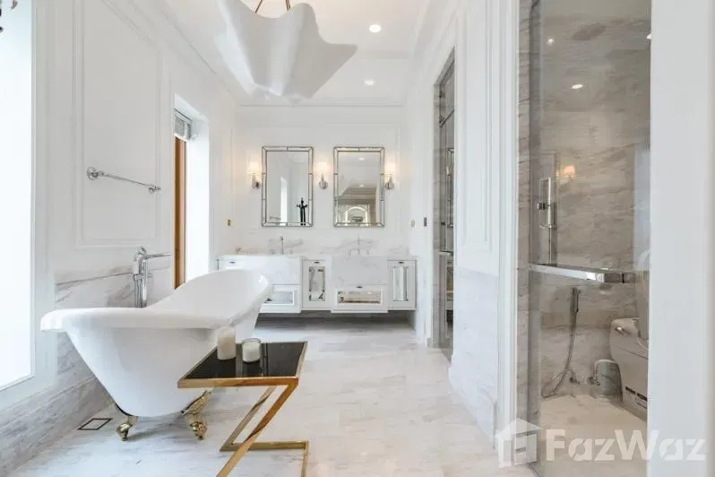 picture Grab Epic 846 SqM Home: 4BRs+4Bths at Casa Ekamai 28 1385142 - 17/19