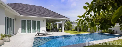 Exclusive Modern Smart Home Villa near Black Mountain Golf 5744802