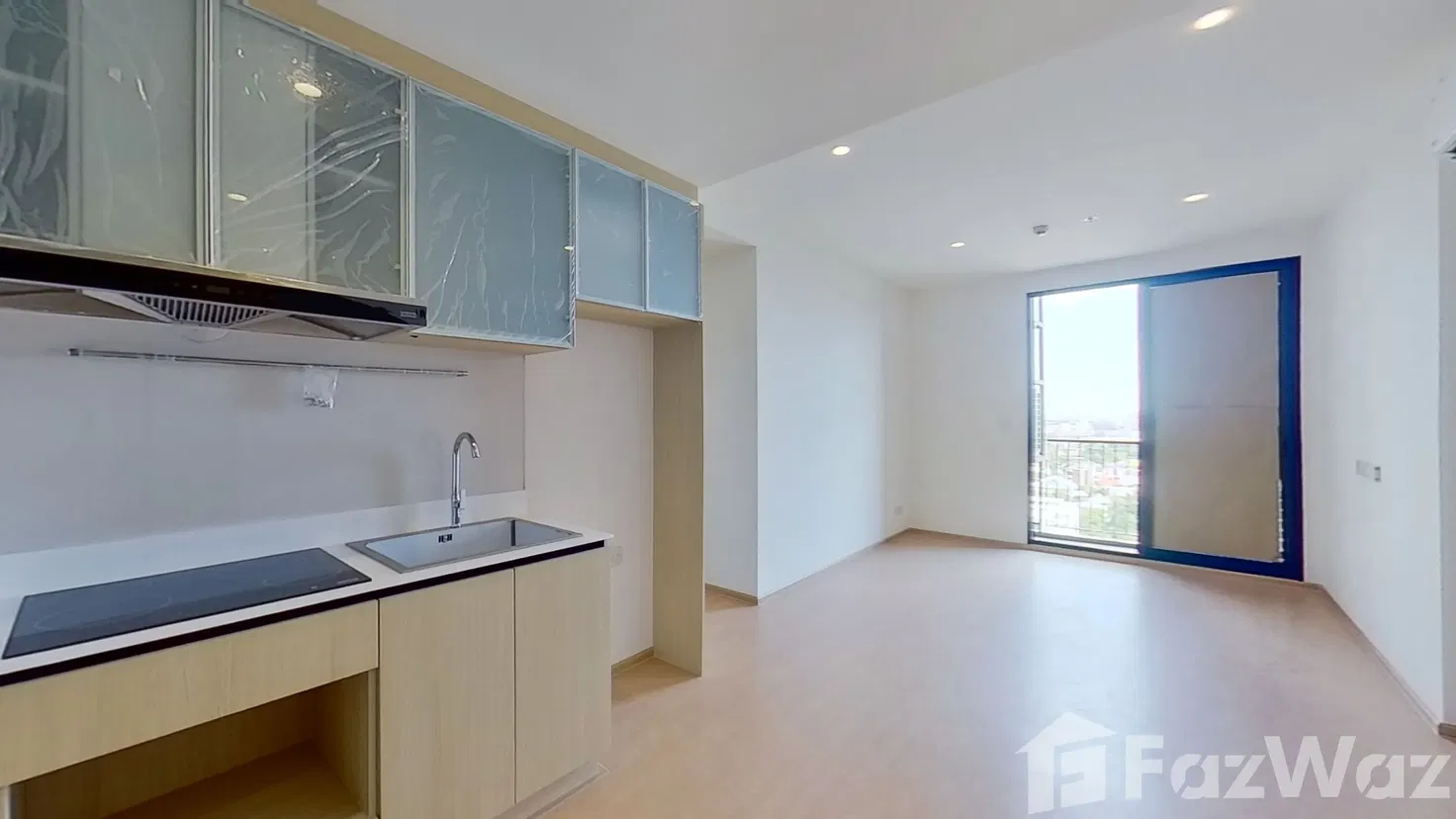 picture 2 Bedroom Condo for sale at Maru Ekkamai 2  1697118 - 1/10