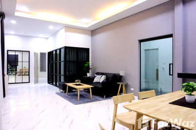 Houses for sale Hua Hin Prachaubkirikhan : 3 Bedroom Villa for sale at Worasa Pool Villa HuaHin  690848