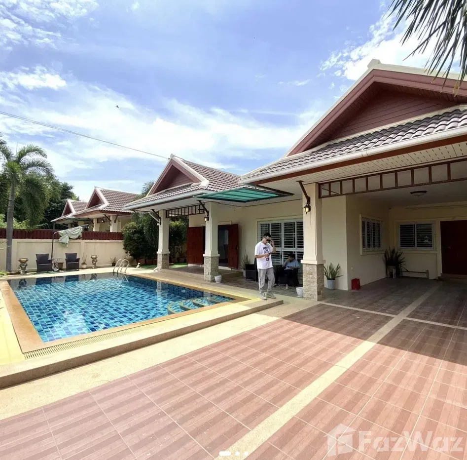 รูป วิลล่าให้เช่า 3 ห้องนอน ในโครงการ โรส แลนด์ แอนด์ เฮ้าส์ 5741580 - รูปที่ 1/12