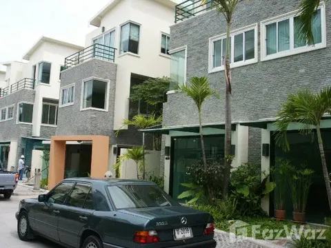 ทาวน์เฮ้าส์ให้เช่า 3 ห้องนอน ใน วิชิต, ภูเก็ต 1629838