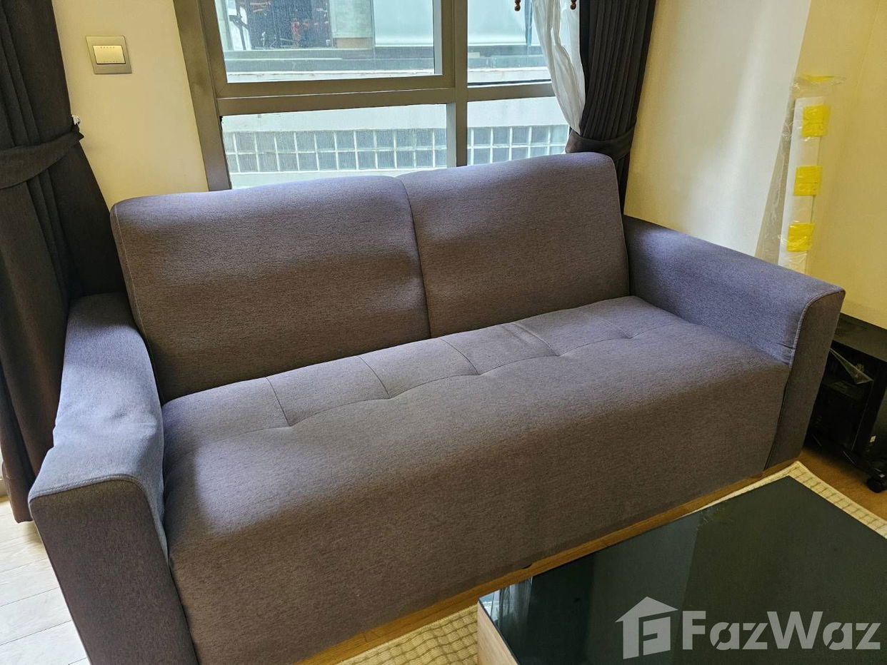 picture Pamper yourself in Luxury at Via Botani - a One-Bedroom Condo in Khlong Tan Nuea 1103912 - 2/8