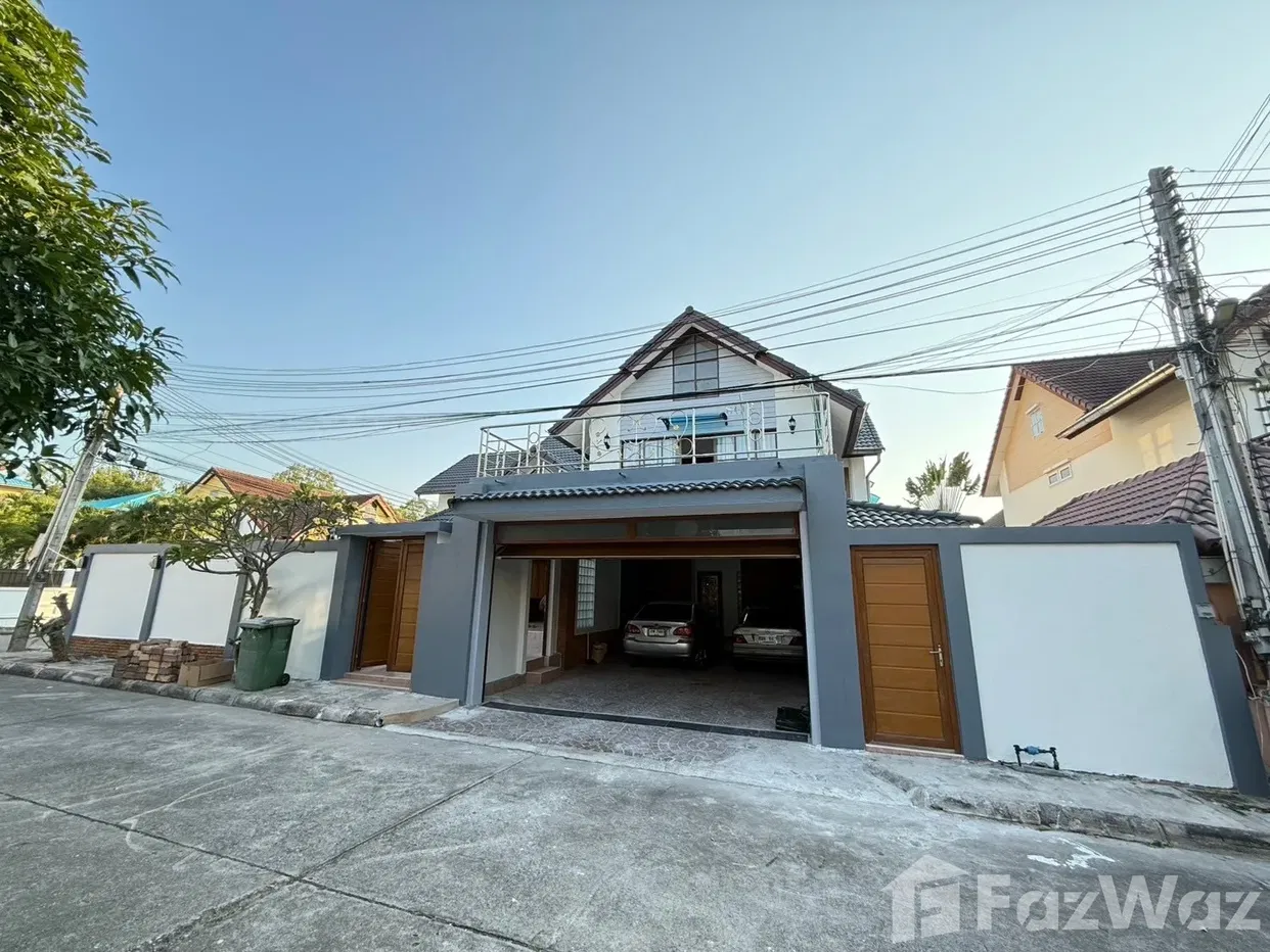 picture 5 bedroom villa fully furnish at Centtral Park 5 Pattaya 2008723 - 2/36