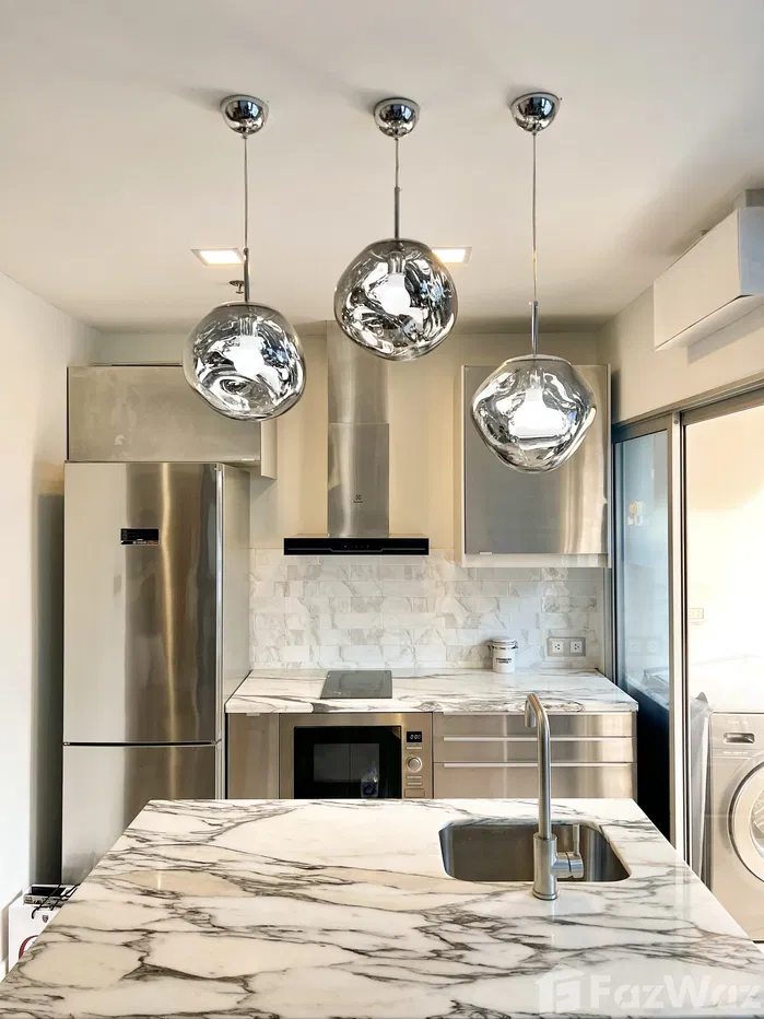 picture [Sell] 1 Bed 1 Bath - Fully Renovated High Ceiling near BTS 5767953 - 9/22