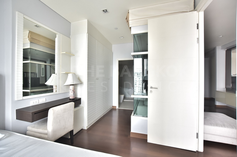 Unit Priced Below Market Ivy Thonglor
