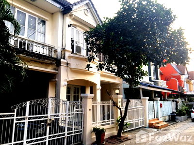 ทาวน์โฮมให้เช่า : ทาวน์เฮ้าส์ 2 ชั้น 3 ห้องนอน 2 ห้องน้ำ หมู่บ้านบุศรินทร์ รามอินทรา 1666692