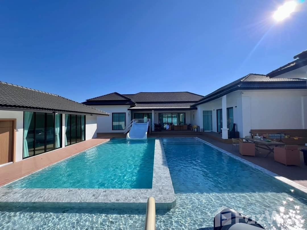 picture 5 Bedroom Villa for sale in Huai Yai, Chon Buri  1992590 - 10/34