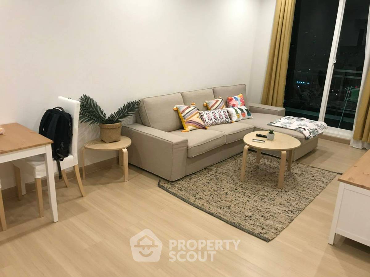 picture 1-BR Condo at Supalai Lite Ratchada - Narathivas - Sathorn in Chong Nonsi (ID 692900) - 4/10