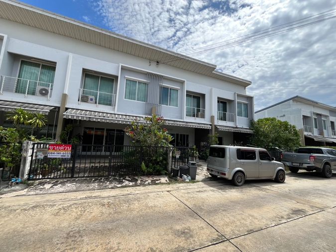 ขายทาวน์โฮม 3 ห้องนอน 131 ตร.ม. 20.6 ตร.ว. เดอะ พลีโน่ เอกชัย - กาญจนาภิเษก