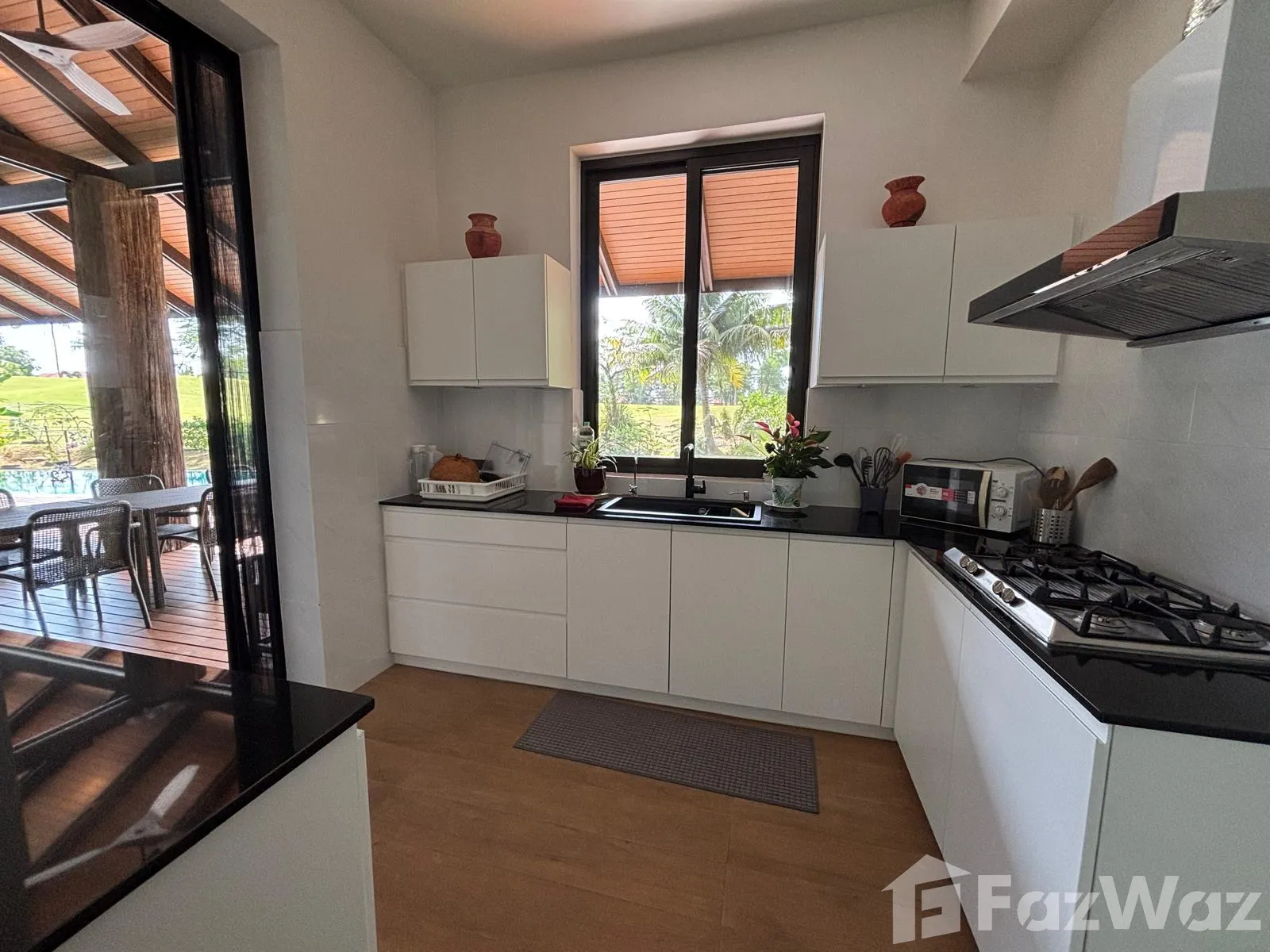 Villa For Rent 5756347 - image 3
