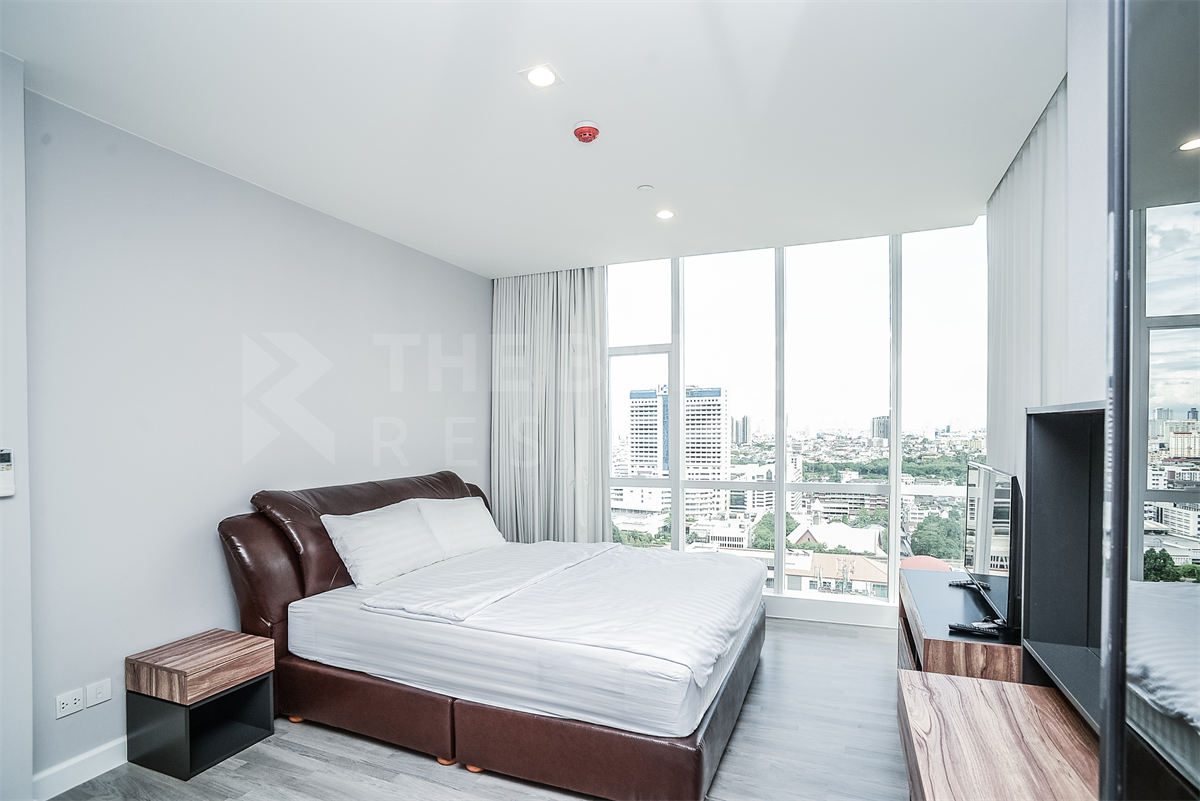 picture The Room Sathorn - TanonPun near BTS Surasak Ready-to-move-in Condo at an Amazing Price!! - 8/10