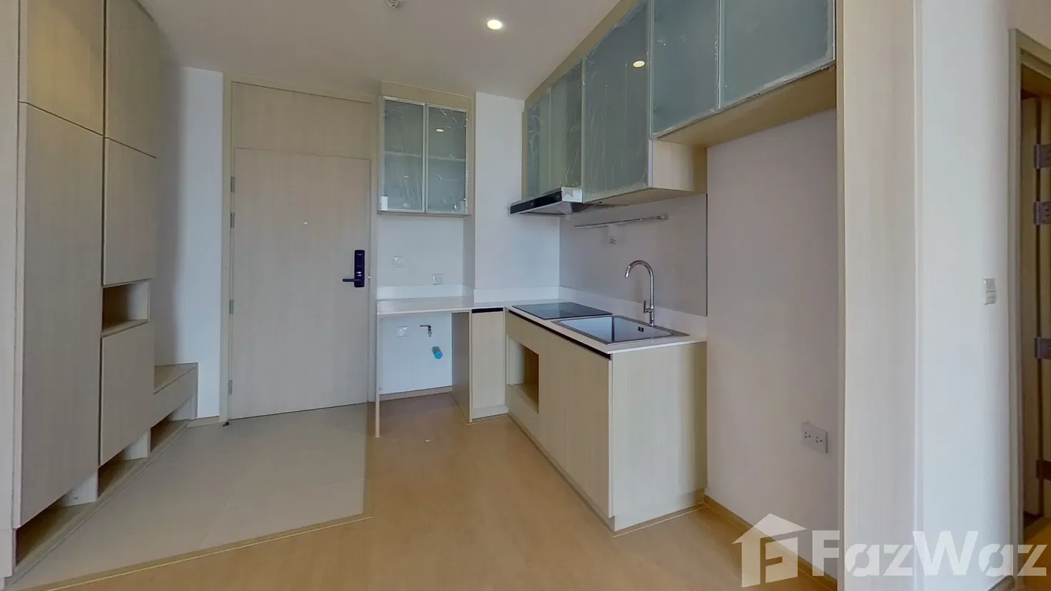 picture 2 Bedroom Condo for sale at Maru Ekkamai 2  1697118 - 2/10