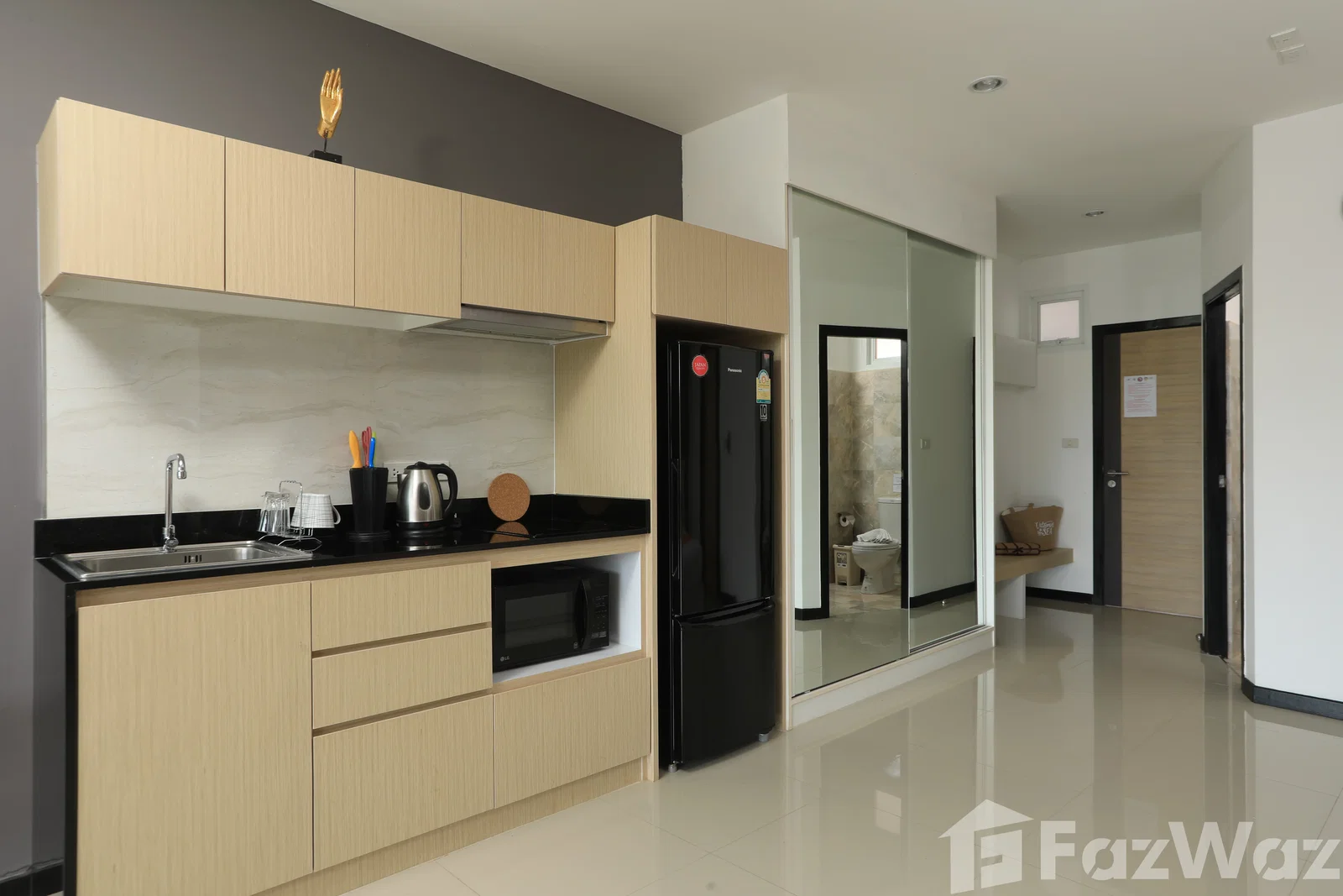 Studio Condo for sale at Nai Harn Beach Condominium  5749746 - image 3