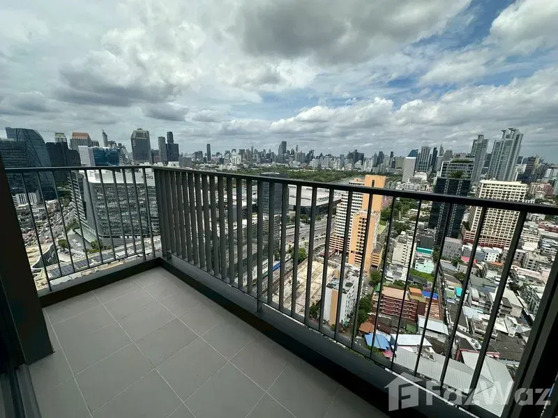 picture 3 bedrooms condo for rent at Life Rama4 - Asoke 5757116 - 13/14