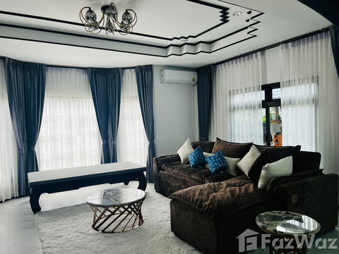 4 Bedroom House for sale in Rawai, Phuket  1988940