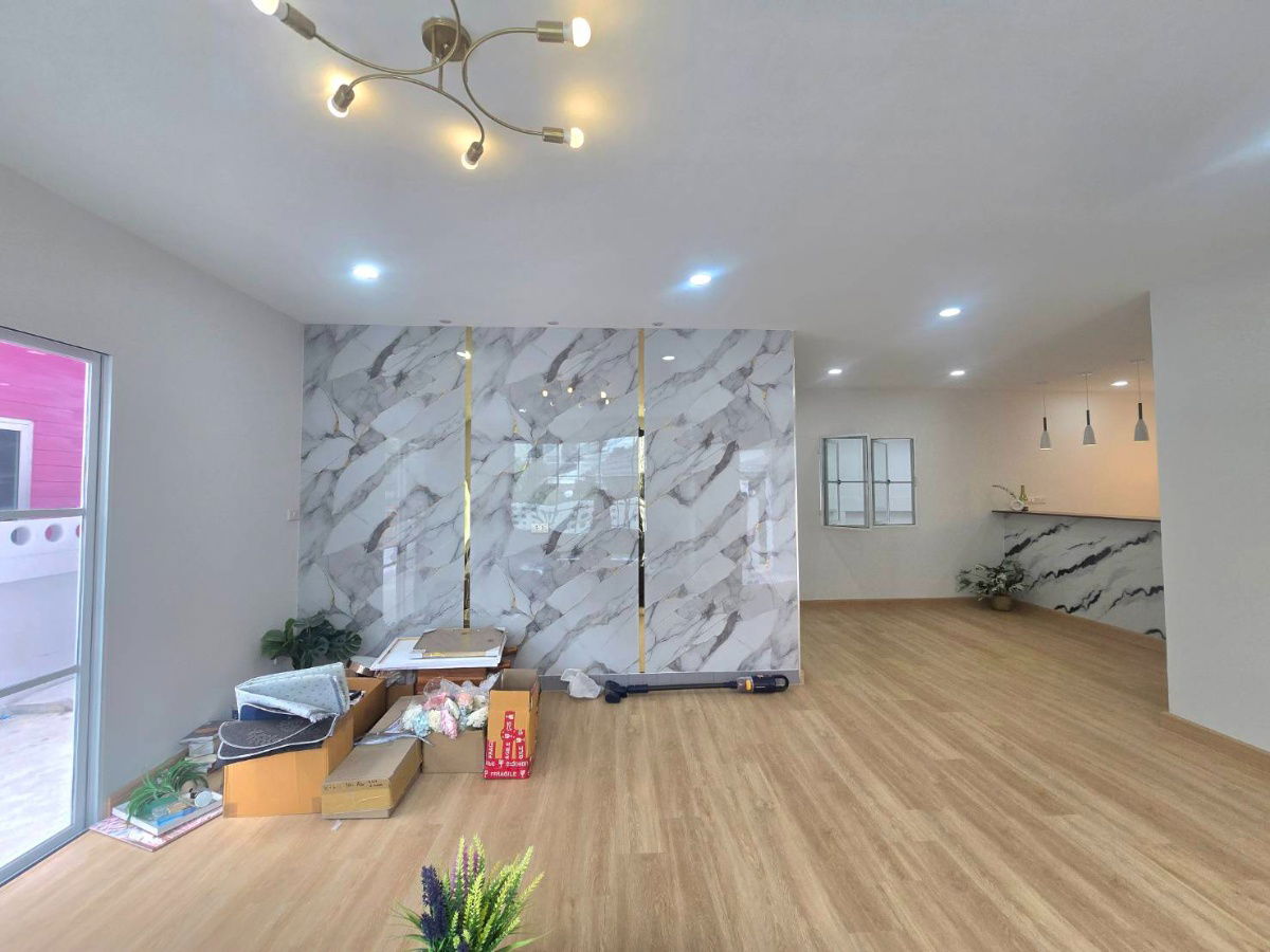 รูป บ้านเดี่ยวหลังใหญ่ กำลังรีโนเวทใหม่ กว้าง ราคาคุ้ม หมู่บ้าน ฮาร์โมนี่วิลล์ ถนนสุขาภิบาล5 ซอย80 แขวงออเงิน เขตสายไหม - รูปที่ 13/49