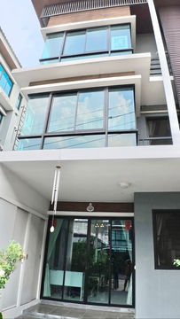 ให้เช่าทาวน์โฮม อาร์เอ็นพี เพลส รามอินทรา-สุวินทวงศ์ (RNP PLACE RAMINDRA-SUWINTHAWONG) อยู่ถนนสามวา 13 แขวงบางชัน เขตคลองสามวา