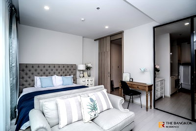 Condos for rent : ✨✨Noble Ploenchit near BTS Phloen Chit Easy Travel, Fully Utilized Space