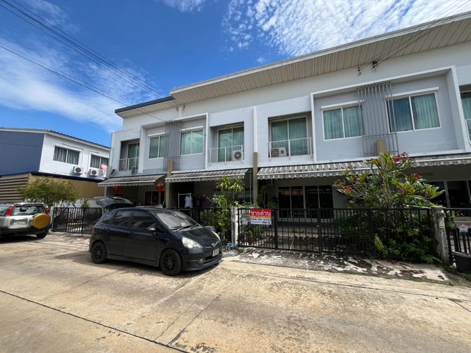 ขายทาวน์โฮม 3 ห้องนอน 131 ตร.ม. 20.6 ตร.ว. เดอะ พลีโน่ เอกชัย - กาญจนาภิเษก