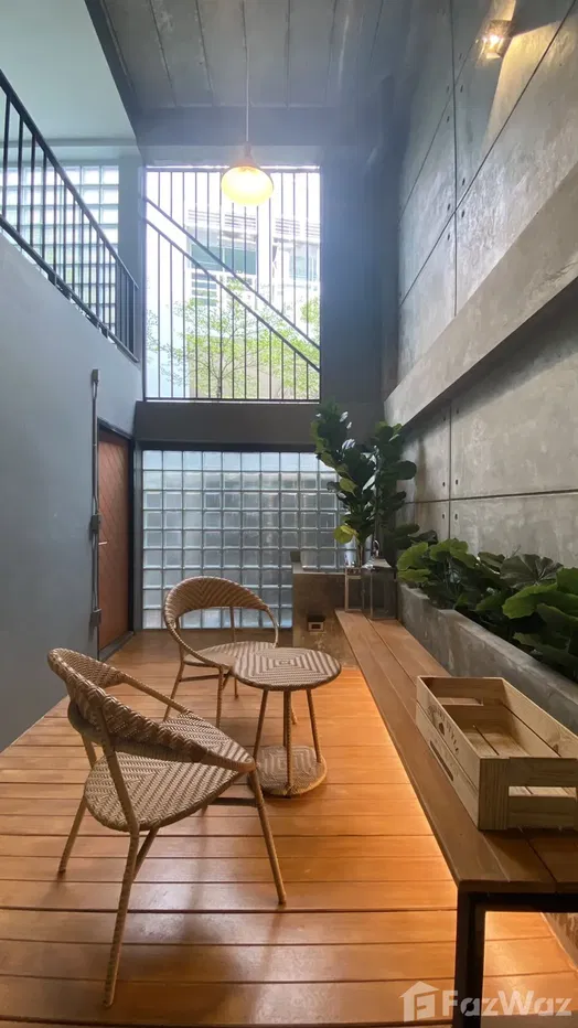 picture 5 Bedroom Townhouse for rent in Khlong Tan Nuea, Bangkok  1037782 - 21/22