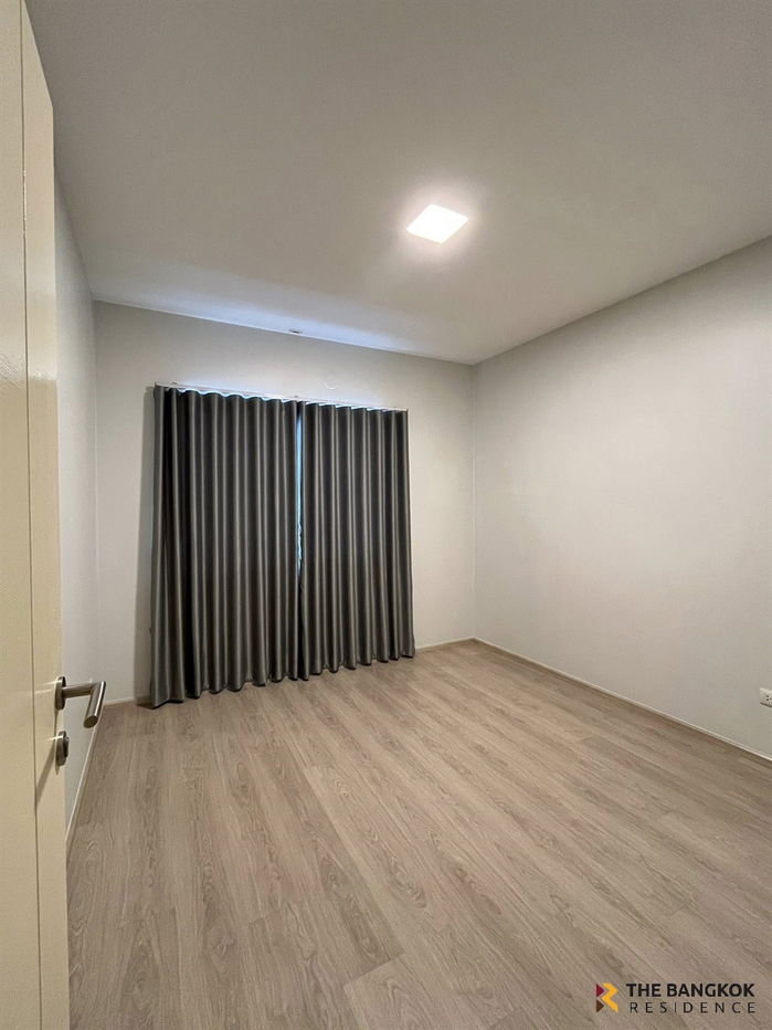 picture   Villaggio 3 Srinakarin–Bangna 🏡 2-Storey Townhome, Fully Furnished, Large Kitchen, Pet Friendly! 🐾  - 7/11