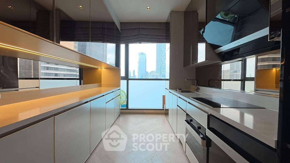 picture 4-BR Condo at The Reserve Sathorn near BTS Sala Daeng (ID 2356263) - 5/19