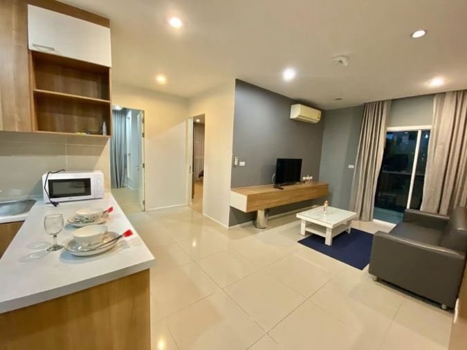 ให้เช่าคอนโด 2 ห้องนอน 65 ตร.ม. แฮปปี้ คอนโด ลาดพร้าว 101
