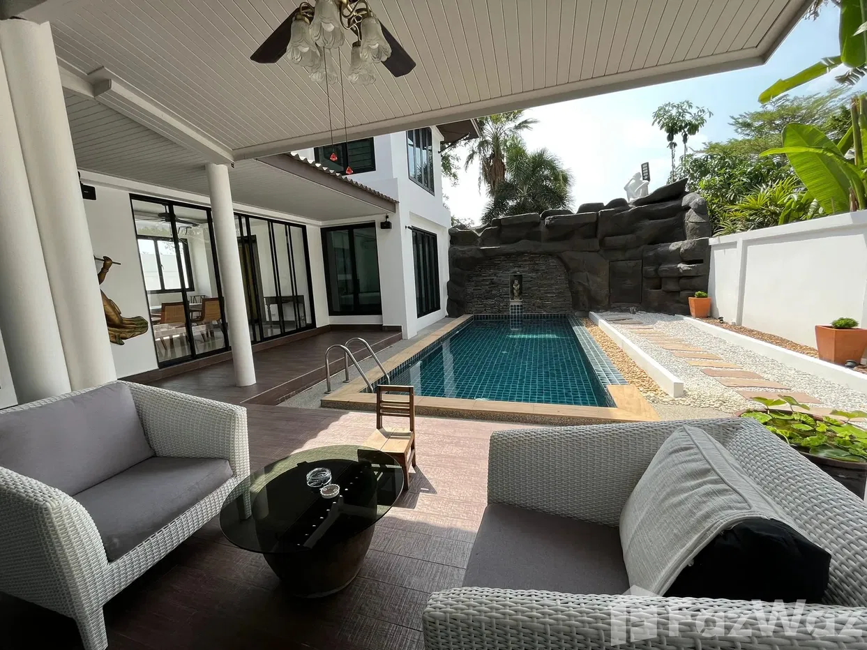 picture 3 Bedroom Villa for sale in Choeng Thale, Phuket 5701271 - 2/12