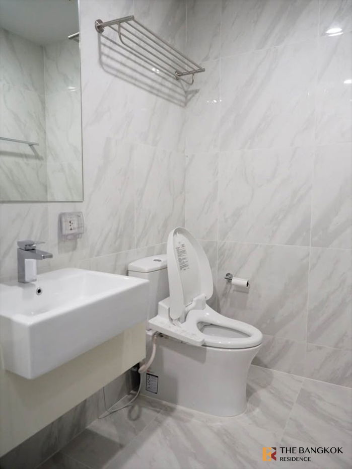 picture ✨✨Ideo Mobi Rangnam High-potential Location, Not as Expensive as You Think near Airport Rail Link Ratchaprarop Station - 7/11