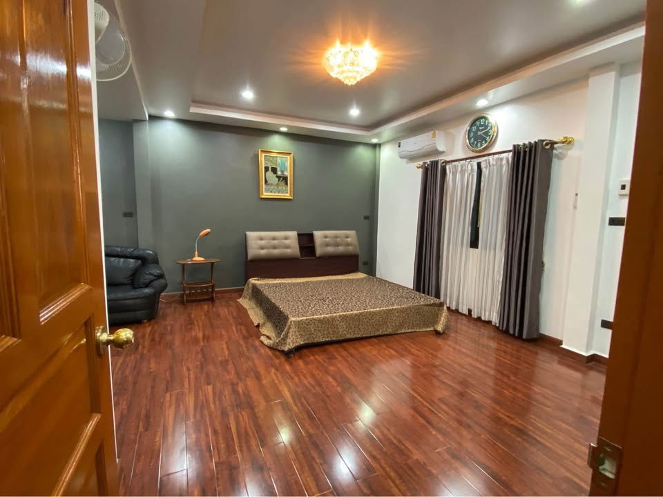 รูป 🏡 ให้เช่า บ้านเดี่ยวรีโนเวทใหม่ อ่อนนุช 17 แยก 16 4 ห้องนอน 4 ห้องน้ำ ใกล้ถนนใหญ่ - รูปที่ 13/20