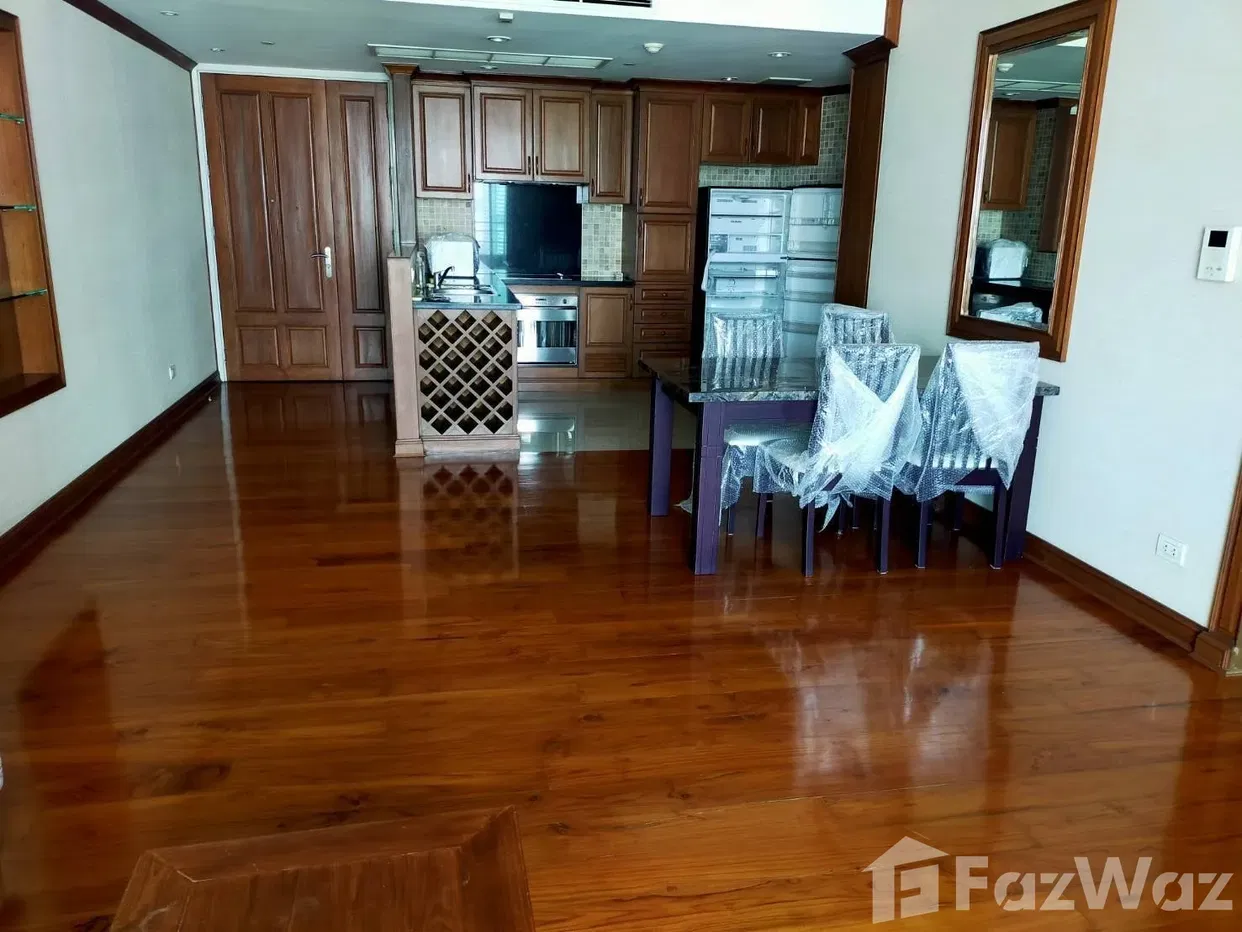 picture Wrap Yourself in the Luxury of the River: Rent this 2-Bdrm Bangkok Condo 1141456 - 9/10