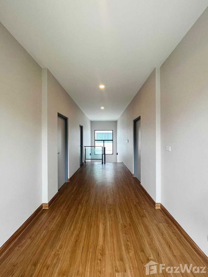picture 4 Bedroom House for sale at The City Sukhumvit - Onnut  1674330 - 3/7