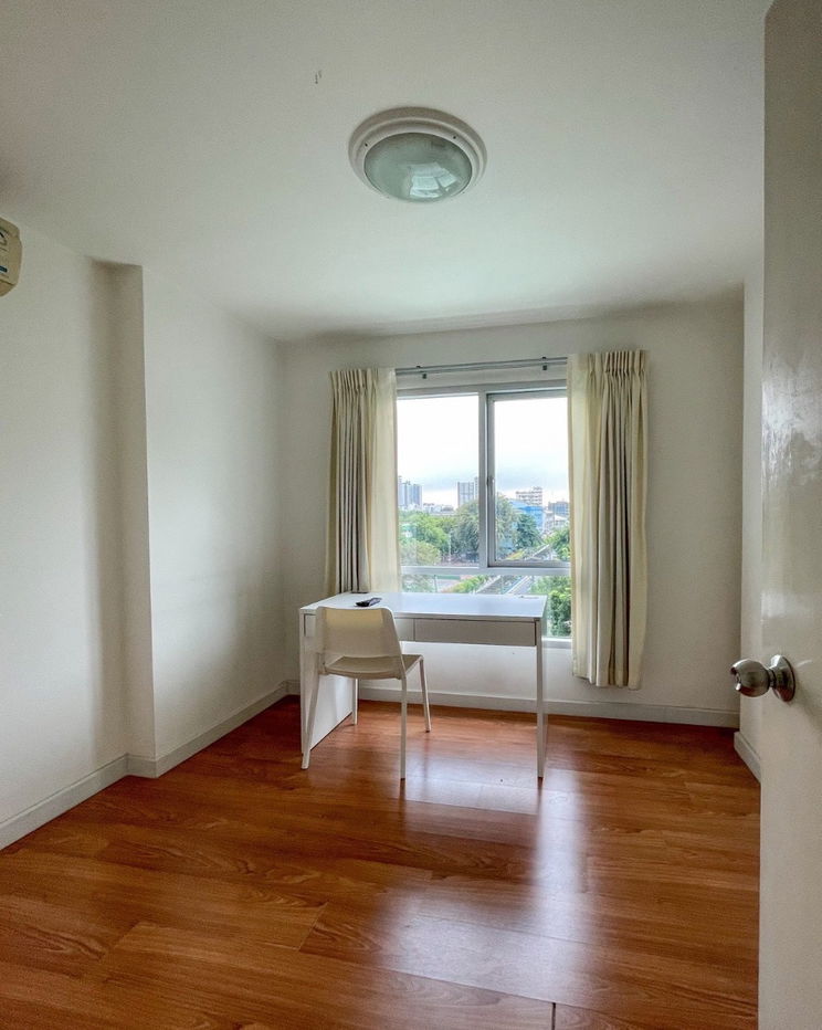 picture Condo For Rent | Corner Room 2 Bedrooms 1 Bathroom “Condo One Thonglor Station” 51 Sq.m. Near BTS Thonglor - 10/12